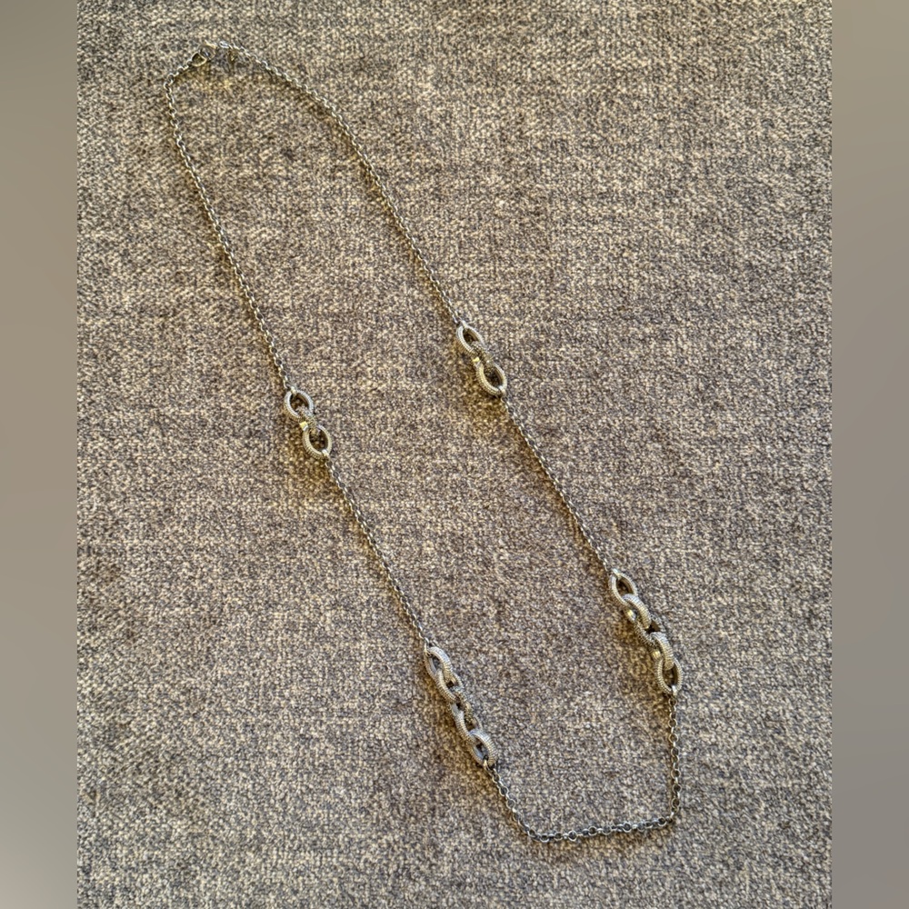 BR Elegant Silver & Crystal Chain Necklace